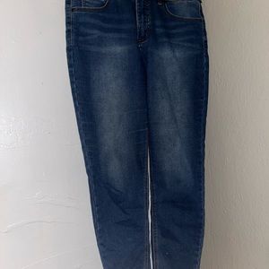 Ellen Tracy women’s denim jeans